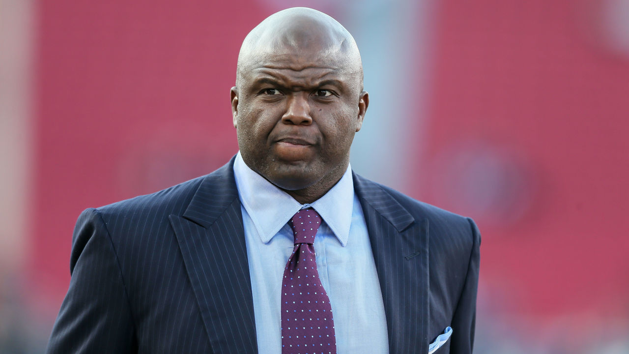 LOS ANGELES, CA - NOVEMBER 25: Monday Night Football commentator Booger Mcfarland before the Baltimore Ravens vs Los Angeles Rams football game on November 25, 2019, at the Los Angeles Memorial Coliseum in Los Angeles, CA.