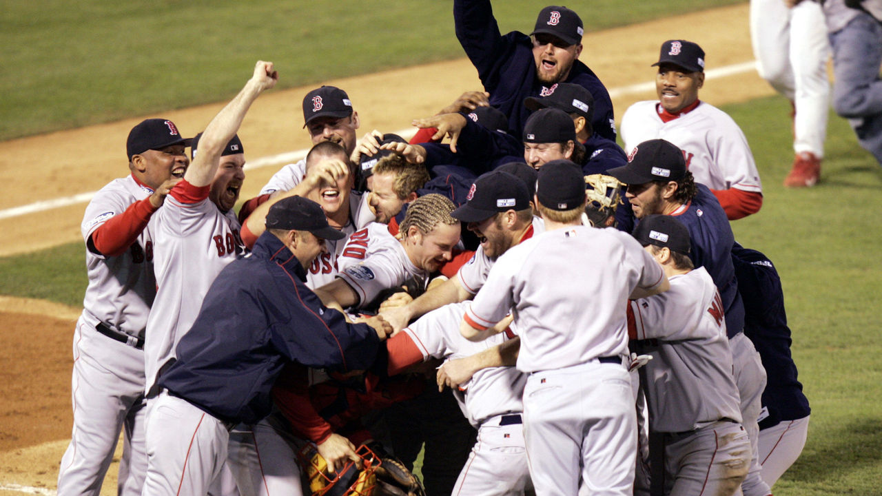 Red Sox conquer the Curse of the Bambino, sweeping Cardinals in 2004 for  first World Series since 1918 – New York Daily News