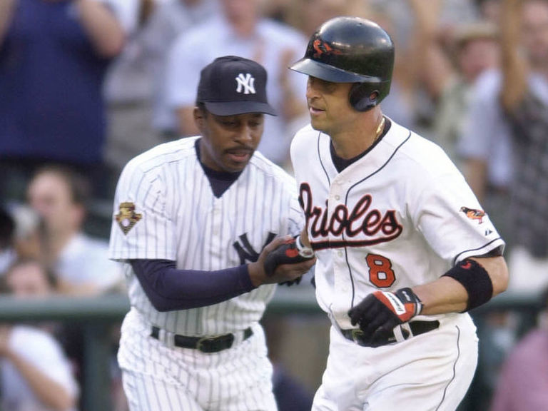 WATCH: Classic ⚾: Ripken's glorious final All-Star Game | theScore.com