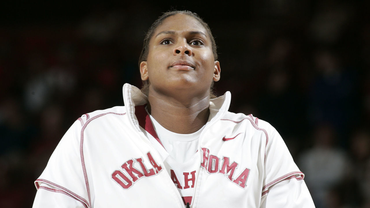 23 November 2008: Oklahoma center Courtney Paris (3) before the University of Oklahoma Sooners 80-79 loss to the University of North Carolina Tar Heels during the finals of the Women's NIT Tournament at the Lloyd Noble Center in Norman, OK.
