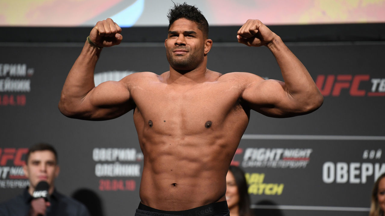 SAINT PETERSBURG, RUSSIA - APRIL 19: Alistair Overeem of The Netherlands poses on the scale during the UFC Fight Night weigh-in at Yubileyny Sports Palace on April 19, 2019 in Saint Petersburg, Russia.