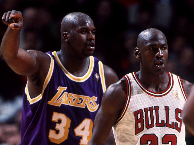 Shaquille O'Neal of the Los Angeles Lakers dunks during Game Four of  News Photo - Getty Images