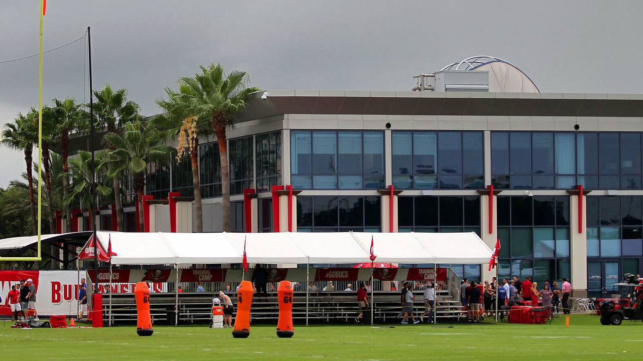 TAMPA, FL - AUG 14: The weather siren goes off and it causes the fields to be cleared and the teams to head to the indoor facility during the Buccaneers and Dolphins Joint Practice on August 14, 2019 at the AdventHealth Training Center at One Buccaneer Place in Tampa, Florida.