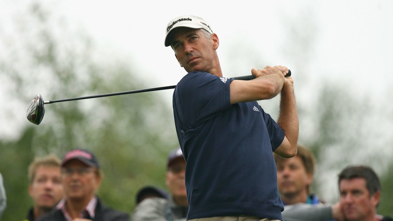 STOCKHOLM, SWEDEN - AUGUST 16: Corey Pavin of USA tees off on the 15th hole during the 1st round of the Scandinavian Masters 2007 at the Arlandastad Golf Club on August 16, 2007 in Stockholm, Sweden.