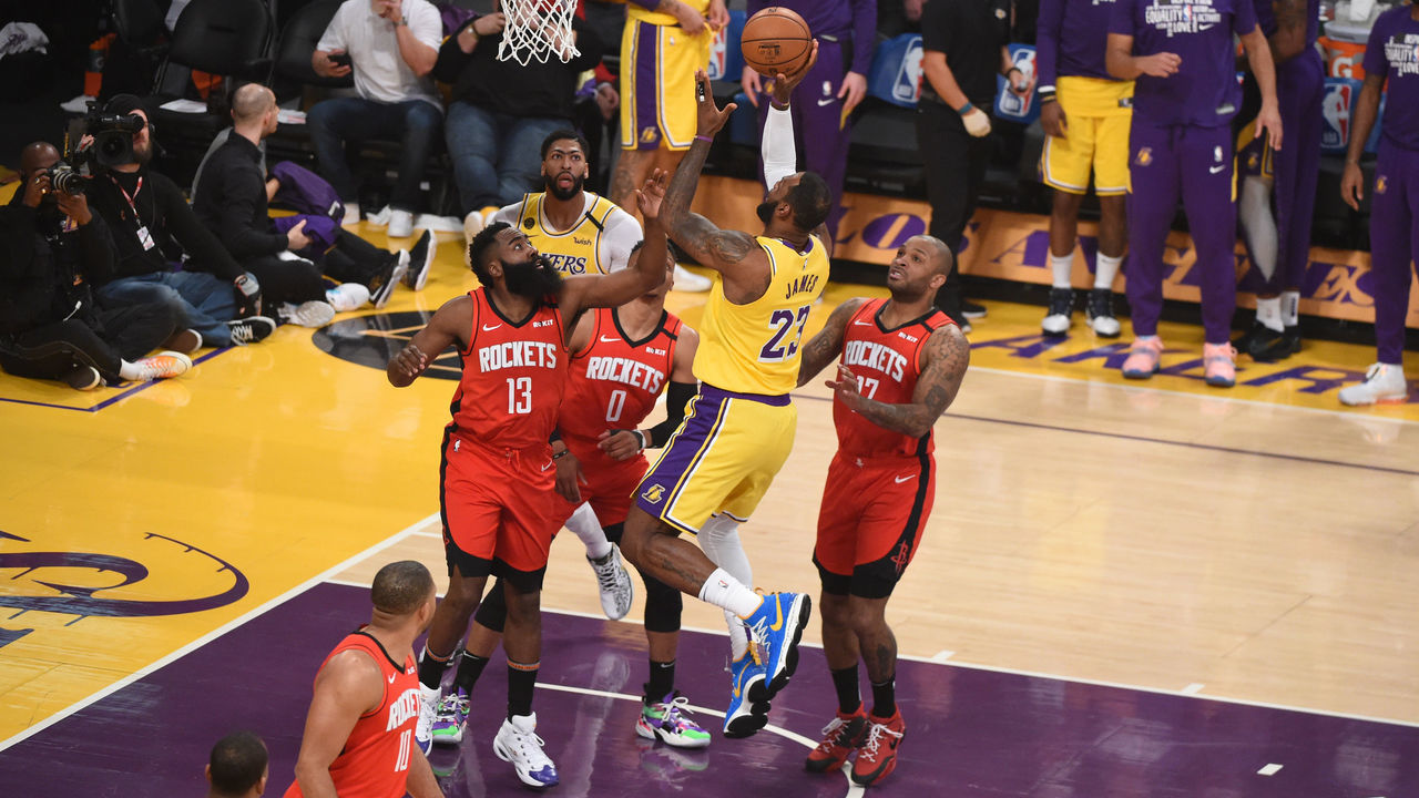 LOS ANGELES, CA - FEBRUARY 6: LeBron James #23 of the Los Angeles Lakers shoots the ball during the game against the Houston Rockets on February 6, 2020 at STAPLES Center in Los Angeles, California. NOTE TO USER: User expressly acknowledges and agrees that, by downloading and/or using this Photograph, user is consenting to the terms and conditions of the Getty Images License Agreement. Mandatory Copyright Notice: Copyright 2020 NBAE