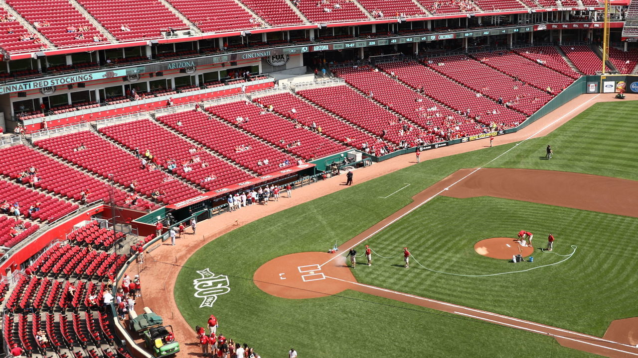 CINCINNATI, OHIO - SEPTEMBER 08: Fans start to take their seats to watch the Arizona Diamondbacks take on the Cincinnati Reds at Great American Ball Park on September 08, 2019 in Cincinnati, Ohio.