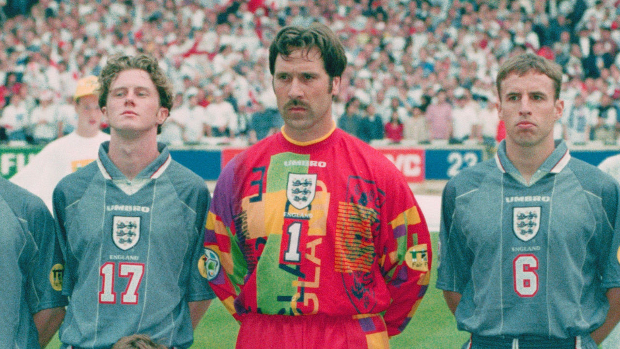 LONDON, UNITED KINGDOM - JUNE 26: The England team of back row left to right, Paul Ince, David Platt, Steve McManaman, David Seaman, Gareth Southgate and Alan Shearer. Front row left to right Paul Gascoigne, Teddy Sheringham, Tony Adams, Stuart Pearce and Darren Anderton, line up before the European Championship Finals semi final match between England and Germany at Wembley, on June 26 1996 in London, England. Germany won the match on penalties.