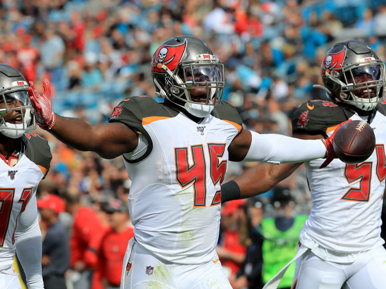 How the 2020 Buccaneers Defense and the 2002 Defense Compare