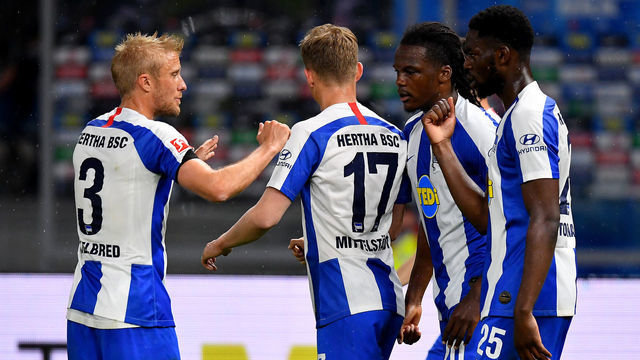 BERLIN, GERMANY - MAY 22:Dedryck Boyata #20 of Hertha Berlin celebrate with his team mates after he heads his team's 4th goal during the Bundesliga match between Hertha BSC and 1. FC Union Berlin at Olympiastadion on May 22, 2020 in Berlin, Germany. The Bundesliga and Second Bundesliga is the first professional league to resume the season after the nationwide lockdown due to the ongoing Coronavirus (COVID-19) pandemic. All matches until the end of the season will be played behind closed doors.