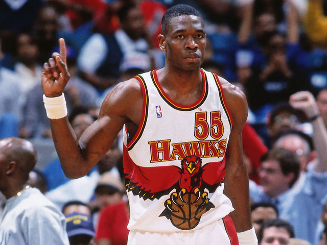 ATLANTA, GA - APRIL 9: Dikembe Mutombo #55 of the Atlanta Hawks against the Indiana Pacers on April 9, 1998 at The Omni in Atlanta, Georgia. Mandatory Copyright Notice: Copyright 1998 NBAE