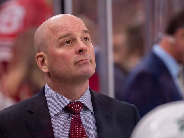 CHICAGO, IL - NOVEMBER 26: Dallas Stars head coach Jim Montgomery looks up during a game between the Dallas Stars and the Chicago Blackhawks on November 26, 2019, at the United Center in Chicago, IL.