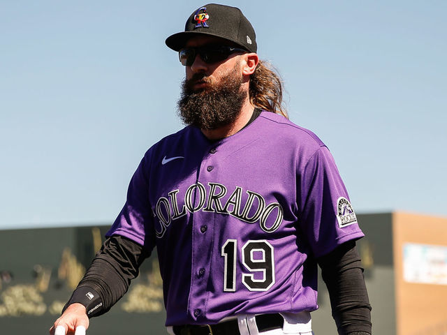 Charlie Blackmon bypasses free agency, re-signs with Rockies - Sports  Illustrated