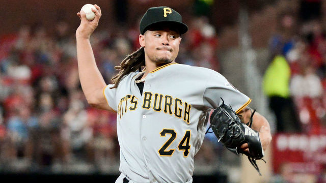 ST. LOUIS, MO - AUGUST 09: Pittsburgh Pirates Starting pitcher Chris Archer (24) throws a pitch during a regular season game featuring the Pittsburgh Pirates at the St. Louis Cardinals on August 09, 2019 at Busch Stadium in St. Louis, MO.