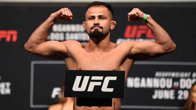 MINNEAPOLIS, MN - JUNE 28: Jussier Formiga of Brazil poses on the scale during the UFC Fight Night weigh-in at the Target Center on June 28, 2019 in Minneapolis, Minnesota.