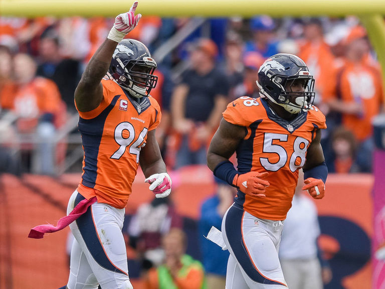 Dustin Colquitt, Tamba Hali, Eric Berry, and Jamaal Charles at a pro bowl