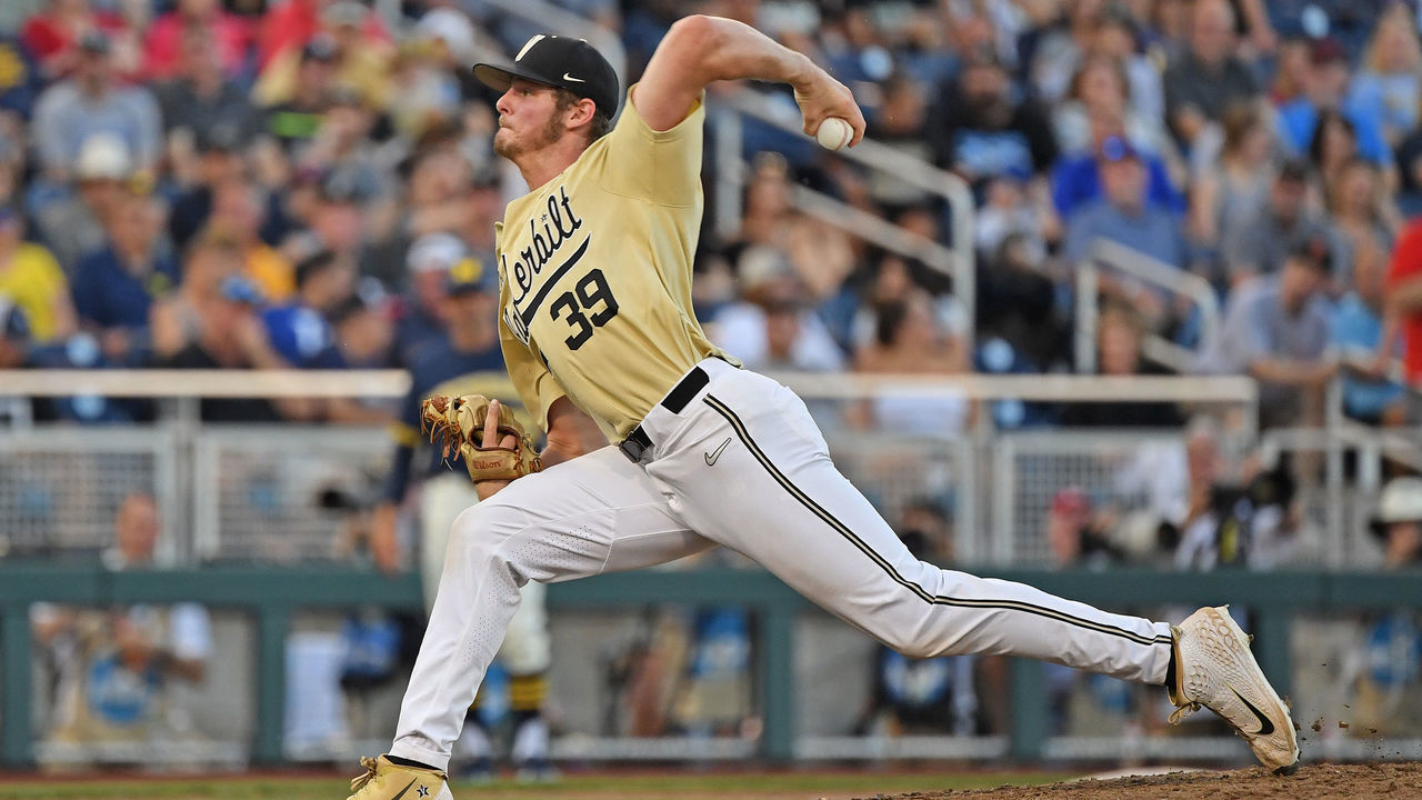 OMAHA, NE - JUNE 26: Pitcher Jake Eder #39 of the Vanderbilt Commodores delivers a pitch in the seventh inning against the Michigan Wolverines during game three of the College World Series Championship Series on June 26, 2019 at TD Ameritrade Park Omaha in Omaha, Nebraska.