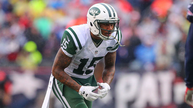 FOXBOROUGH, MA - DECEMBER 24: New York Jets wide receiver Brandon Marshall (15) during the National Football League game between the New England Patriots and the New York Jets on December 24, 2016, at Gillette Stadium in Foxborough, MA. The New England Patriots defeat the New York Jets 41-3.