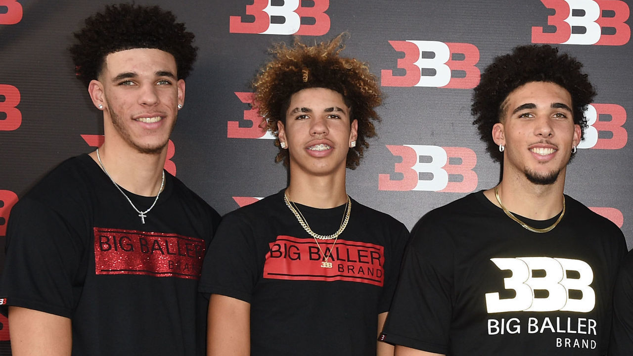 CHINO, CA - SEPTEMBER 02: (L-R) Lonzo Ball, LaMelo Ball, LiAngelo Ball and Darren Moore attend Melo Ball's 16th Birthday on September 2, 2017 in Chino, California.