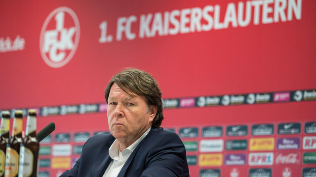 15 June 2020, Rhineland-Palatinate, Kaiserlautern: Dirk Eichelbaum, General Representative of 1 FC Kaiserslautern GmbH & Co. KGaA, speaks at the press conference on the insolvency of 1 FC Kaiserlautern. In the morning, the club filed for the opening of insolvency proceedings on its own initiative. Photo: Oliver Dietze/dpa