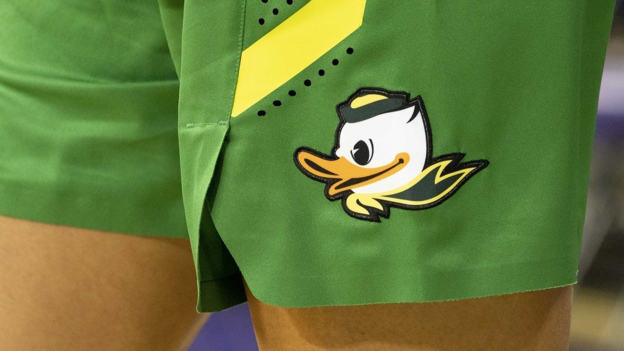 SEATTLE, WA - JANUARY 27: A view of the Oregon Ducks logo before a college basketball game between the Oregon Ducks against the Washington Huskies on January 27, 2019, at Alaska Airlines Arena at Hec Edmundson Pavilion in Seattle, WA.