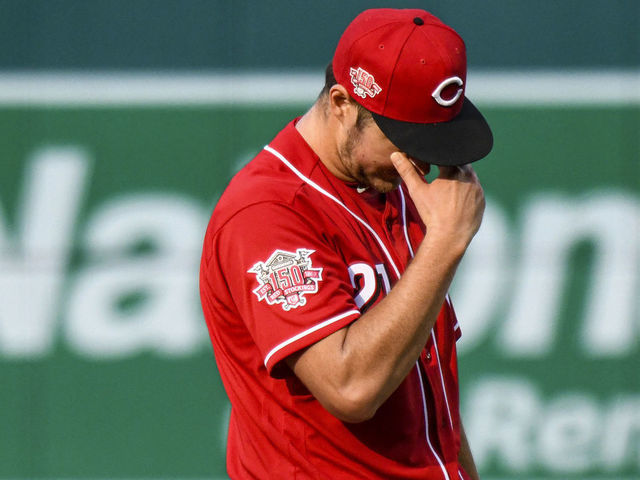 Bauer Mlb Threatened Discipline For Wearing Free Joe Kelly Cleats Thescore Com