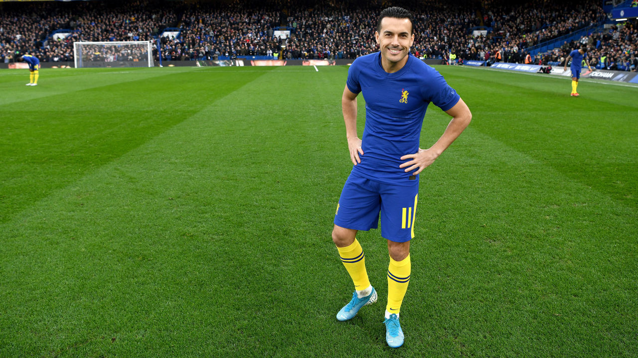 LONDON, ENGLAND - JANUARY 05: Pedro of Chelsea smiles prior to the start of the second half during the FA Cup Third Round match between Chelsea and Nottingham Forest at Stamford Bridge on January 05, 2020 in London, England.