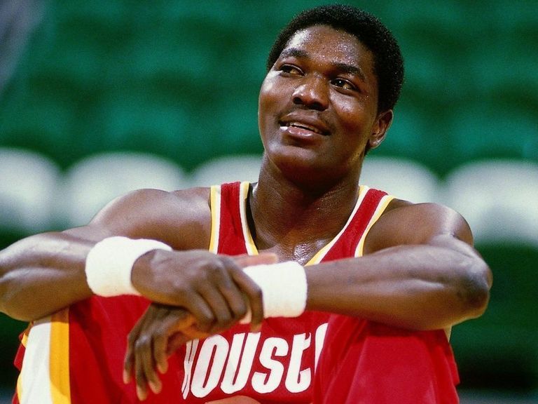 The Top 16 Best Rookie Seasons in NBA History // ONE37pm