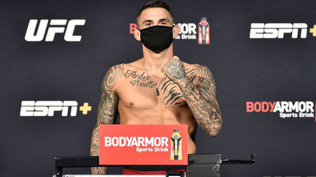 LAS VEGAS, NEVADA - JUNE 26: Dustin Poirier poses on the scale during the UFC weigh-in at UFC APEX on June 26, 2020 in Las Vegas, Nevada.