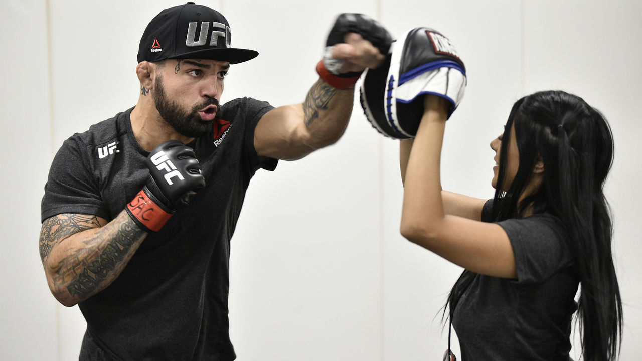 LAS VEGAS, NEVADA - JUNE 27: Mike Perry warms up prior to his fight during the UFC Fight Night event at UFC APEX on June 27, 2020 in Las Vegas, Nevada.
