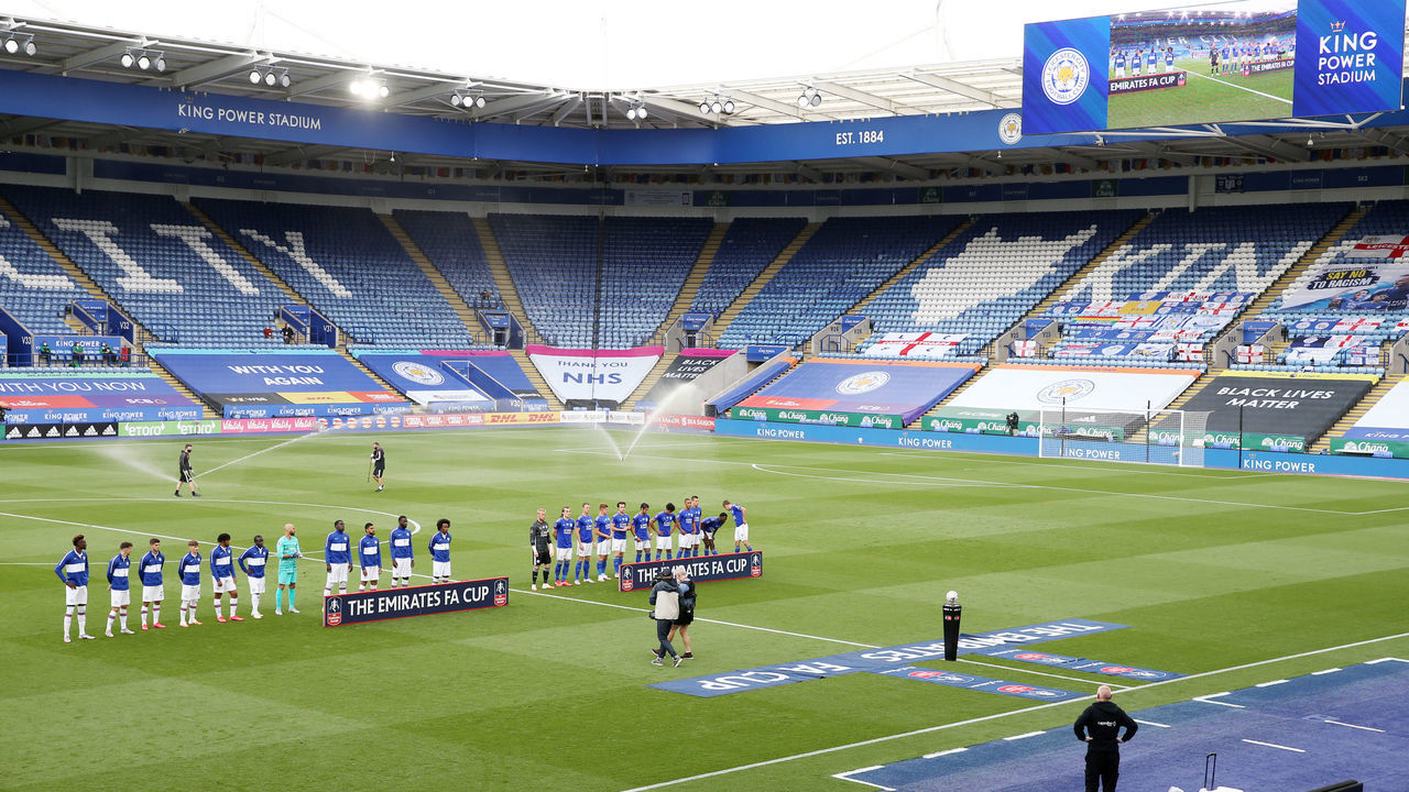 LEICESTER, ENGLAND - JUNE 28: Leicester City and Chelsea players line up ahead of the FA Cup Quarter Final match between Leicester City and Chelsea FC at The King Power Stadium on June 28, 2020 in Leicester, England.