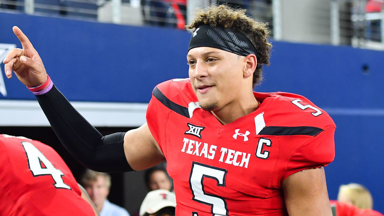 ARLINGTON, TX - NOVEMBER 25: Patrick Mahomes II #5 of the Texas Tech Red Raiders interacts with fans after the game against the Baylor Bears on November 25, 2016 at AT&T Stadium in Arlington, Texas. Texas Tech defeated Baylor 54-35.