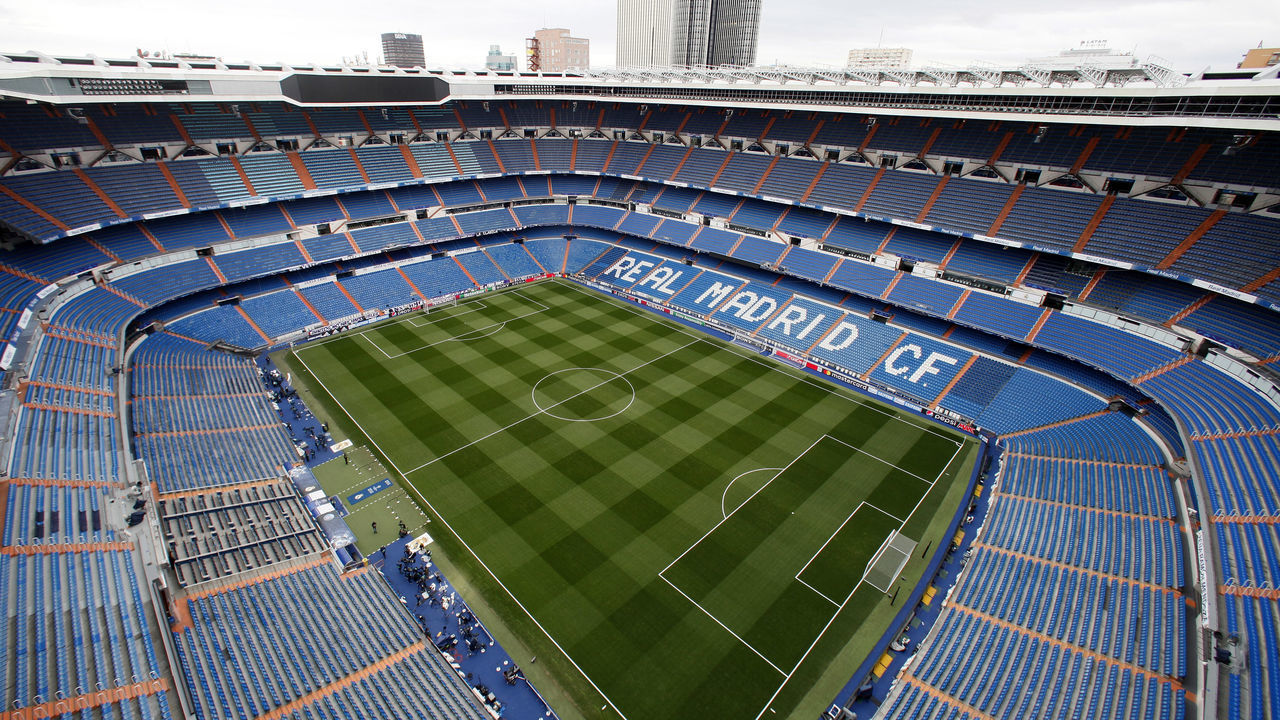 MADRID, SPAIN - FEBRUARY 14: A general view before the UEFA Champions League Round of 16 First Leg match between Real Madrid and Paris Saint-Germain at Estadio Santiago Bernabeu on February 14, 2018 in Madrid, Spain.