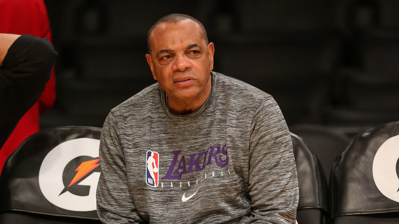 LOS ANGELES, CA - NOVEMBER 10: Los Angeles Lakers Lionel Hollins before a NBA game between the Toronto Raptors and the Los Angeles Lakers on November 10, 2019 at STAPLES Center in Los Angeles, CA.