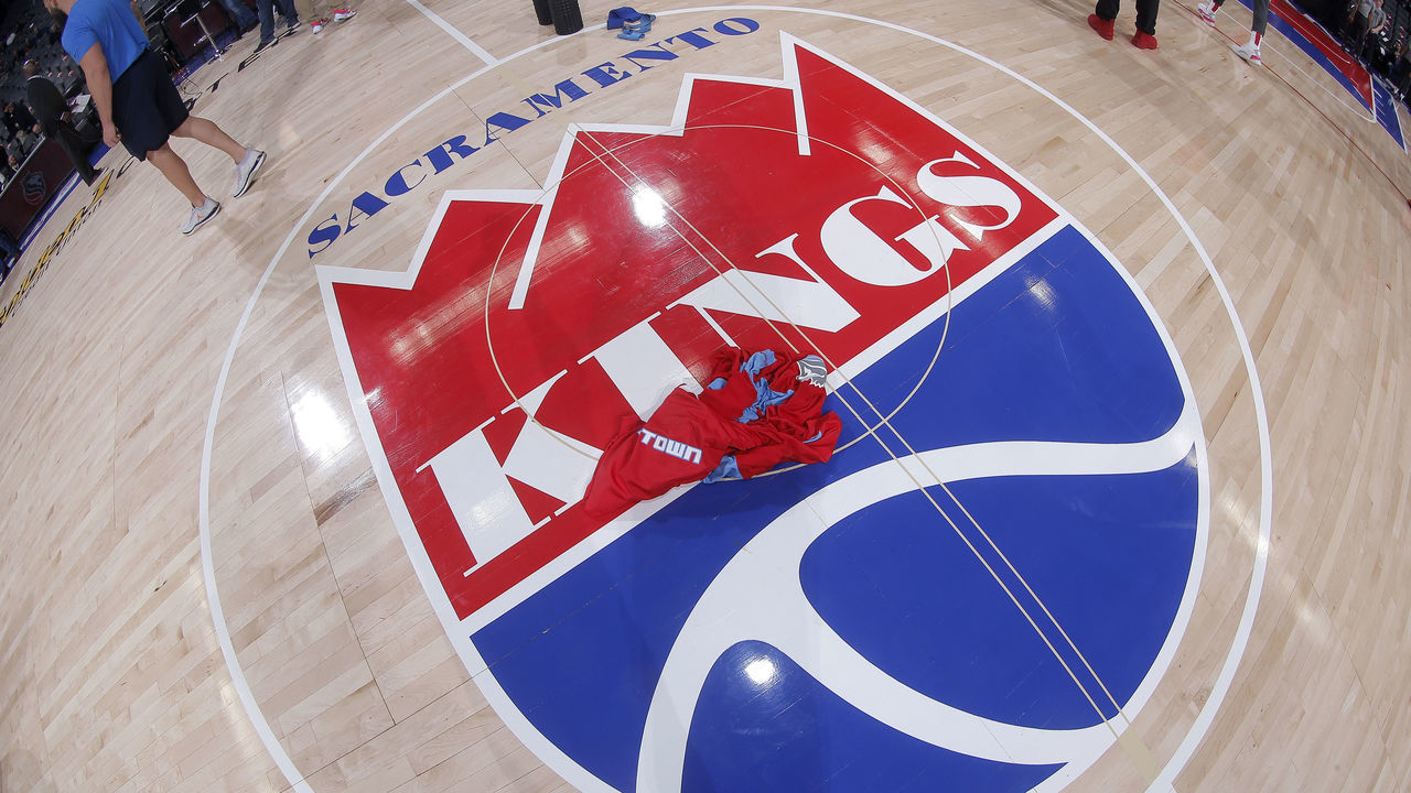 SACRAMENTO, CA - DECEMBER 11: A general shot of the center court logo belonging to the Sacramento Kings prior to the game against the Oklahoma City Thunder on December 11, 2019 at Golden 1 Center in Sacramento, California. NOTE TO USER: User expressly acknowledges and agrees that, by downloading and or using this photograph, User is consenting to the terms and conditions of the Getty Images Agreement. Mandatory Copyright Notice: Copyright 2019 NBAE