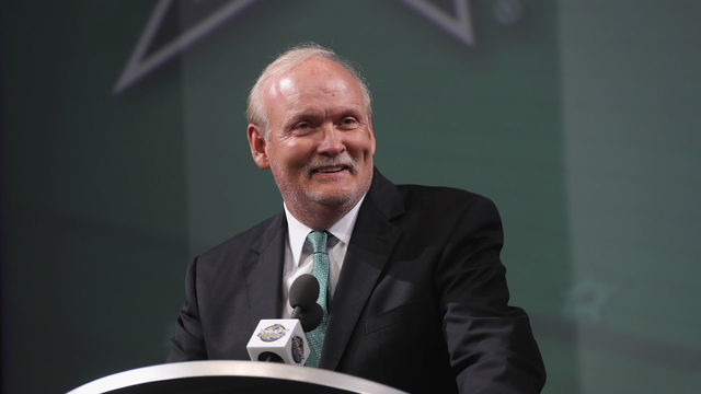 BUFFALO, NY - JUNE 24: Head coach Lindy Ruff of the Dallas Stars speaks at the podium during round one of the 2016 NHL Draft at First Niagara Center on June 24, 2016 in Buffalo, New York.