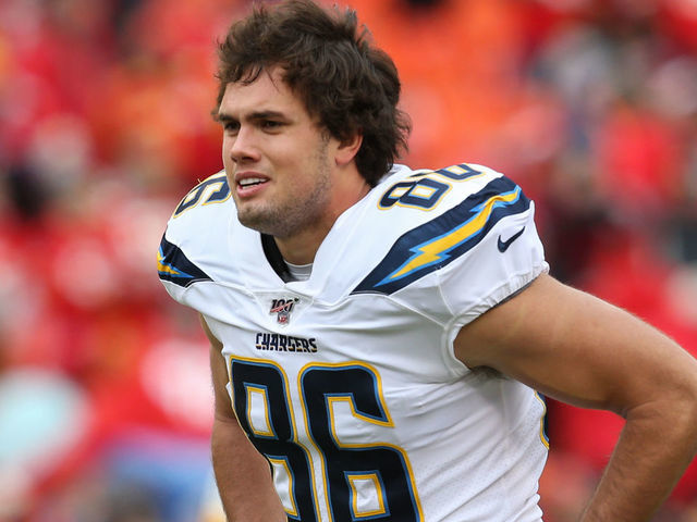 Report: Chargers' Henry to play under tag, won't reach long-term deal