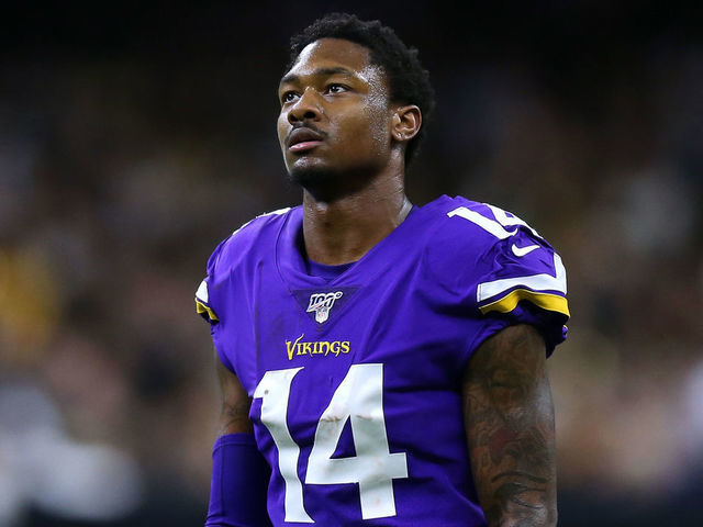 NEW ORLEANS, LOUISIANA - JANUARY 05: Stefon Diggs #14 of the Minnesota Vikings reacts against the New Orleans Saints during a game at the Mercedes Benz Superdome on January 05, 2020 in New Orleans, Louisiana.
