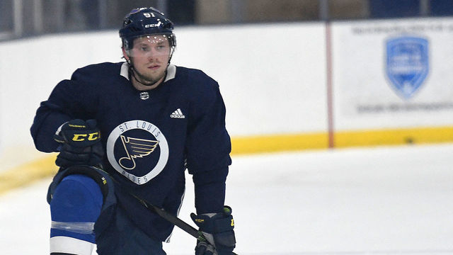 MARYLAND HEIGHTS, MO - JULY 13: St. Louis Blues rightwing Vladimir Tarasenko (91) takes a break during the St. Louis Blues Training Camp, on July 13, 2020, at the Centene Community Ice Center, Maryland Heights, MO. Photo by Keith Gillett/Icon Sportswire via Getty Images)