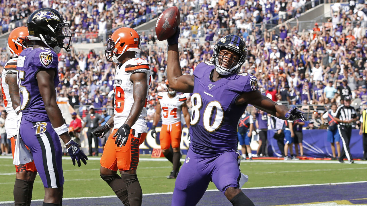 BALTIMORE, MARYLAND - SEPTEMBER 29: Wide Receiver Miles Boykin #80 of the Baltimore Ravens celebrates after scoring a touchdown in the first half against the Cleveland Browns at M&T Bank Stadium on September 29, 2019 in Baltimore, Maryland.