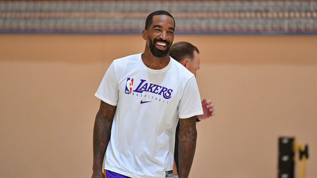ORLANDO, FL - JULY 21: JR Smith #21 of the Los Angeles Lakers smiles during practice as part of the NBA Restart 2020 on July 21, 2020 in Orlando, Florida. NOTE TO USER: User expressly acknowledges and agrees that, by downloading and/or using this photograph, user is consenting to the terms and conditions of the Getty Images License Agreement. Mandatory Copyright Notice: Copyright 2020 NBAE