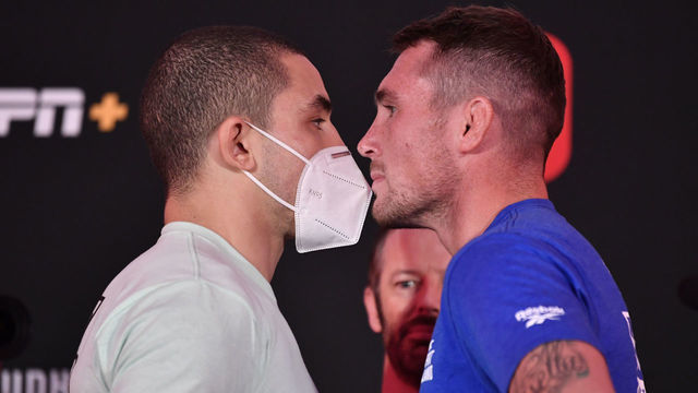 ABU DHABI, UNITED ARAB EMIRATES - JULY 24: (L-R) Opponents Robert Whittaker of New Zealand and Darren Till of England face off during the UFC Fight Night weigh-in inside Flash Forum on UFC Fight Island on July 24, 2020 in Yas Island, Abu Dhabi, United Arab Emirates.