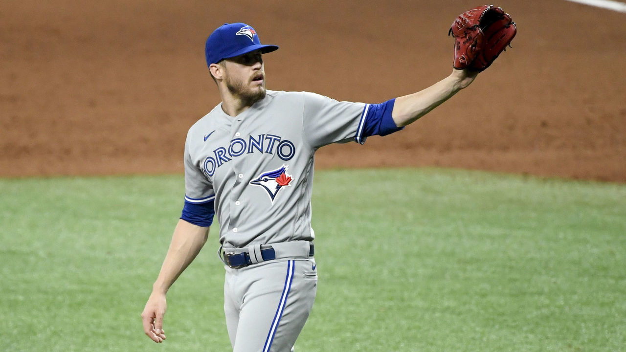 ST PETERSBURG, FLORIDA - JULY 24: Ken Giles #51 of the Toronto Blue Jays catches a ball thrown from the catcher during the ninth inning against the Tampa Bay Rays on Opening Day at Tropicana Field on July 24, 2020 in St Petersburg, Florida. The 2020 season had been postponed since March due to the COVID-19 pandemic.