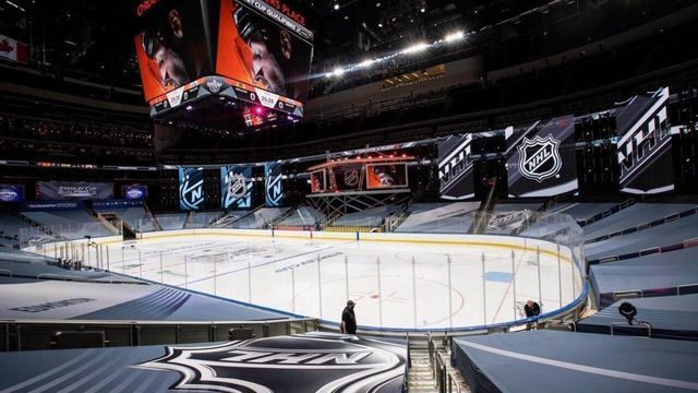Look: Pictures emerge from Edmonton, Toronto hubs