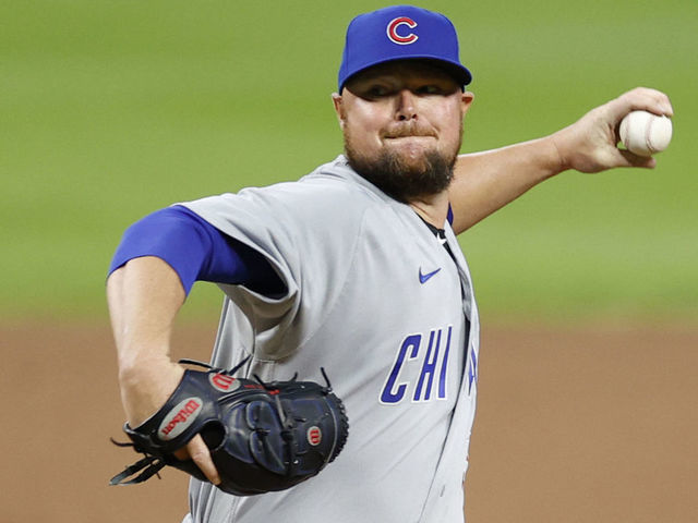 Cubs veteran starter Jon Lester lifted with no-hitter intact after five  innings 