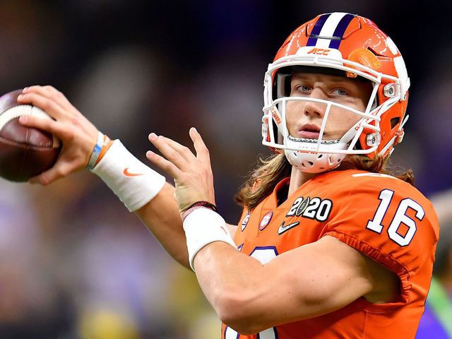 Trevor Lawrence informs us that is not him in that viral TikTok video