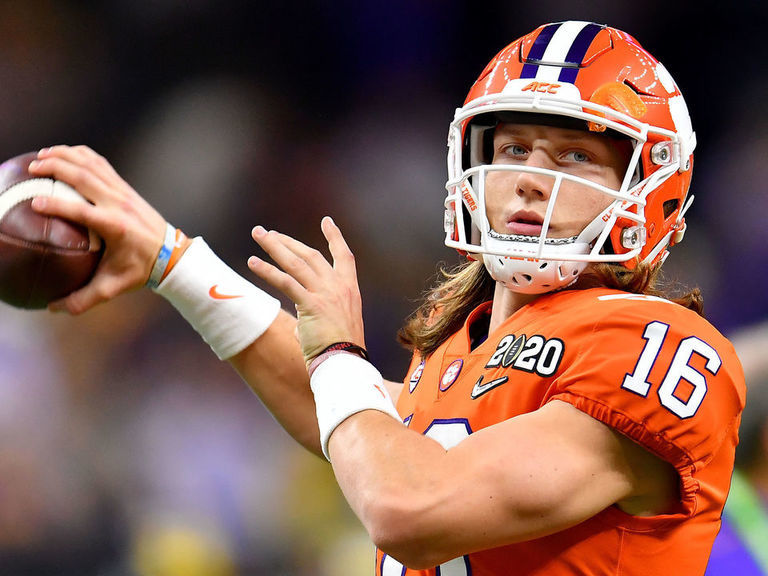 Look: Trevor Lawrence's Postgame Tweet Goes Viral 