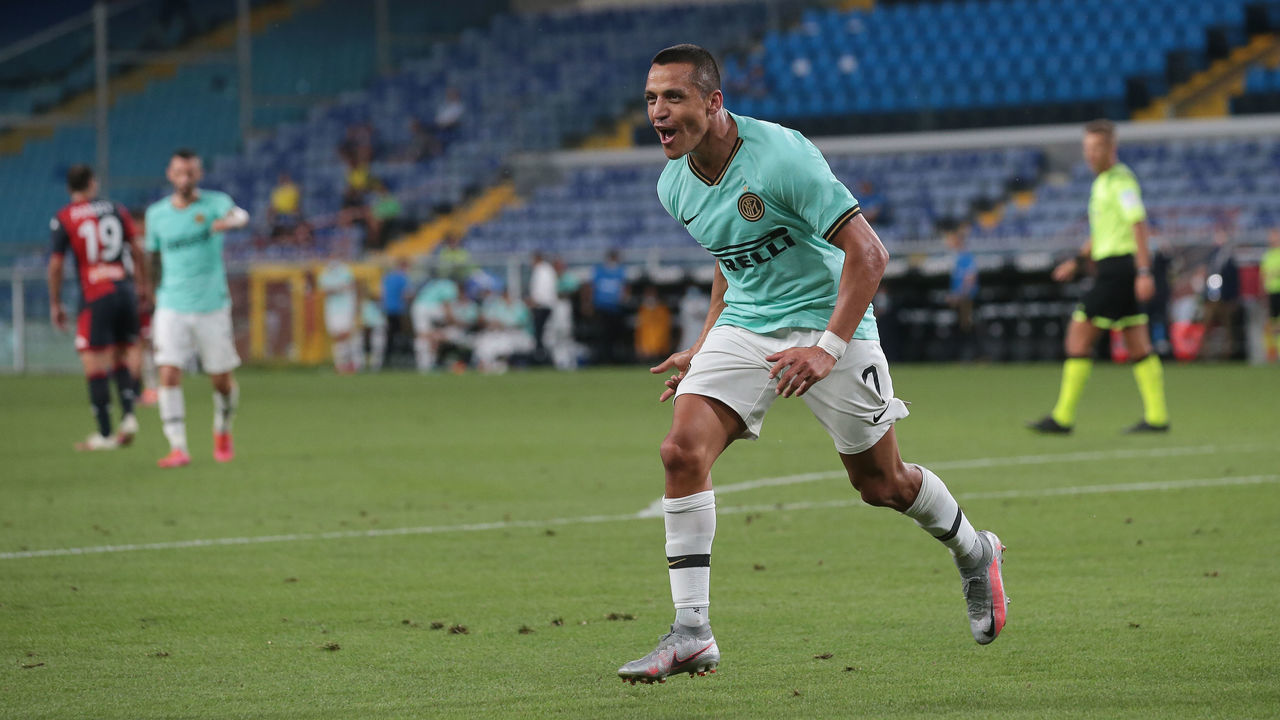 GENOA, ITALY - JULY 25: Alexis Sanchez of Internazionale celebrates after scoring to give the side a 2-0 lead during the Serie A match between Genoa CFC and FC Internazionale at Stadio Luigi Ferraris on July 25, 2020 in Genoa, Italy.