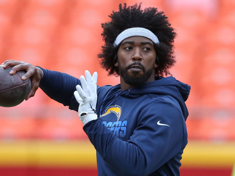 Chargers' Tyrod Taylor out 'indefinitely' after team doctor