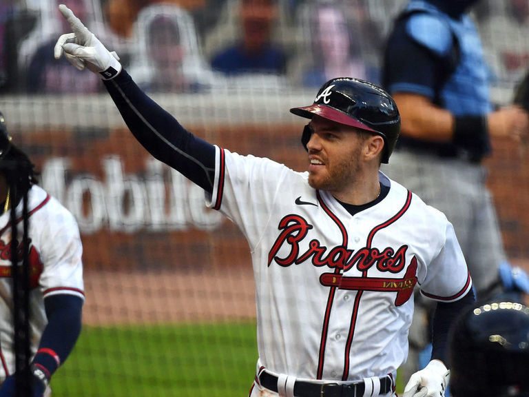 The Atlanta Braves' Freddie Freeman reacts to hitting a game-winning RBI  single in the 10th inning to beat the Minnesota Twins, 5-4, at Turner Field  in Atlanta, Georgia, Tuesday, May 21, 2013. (