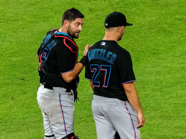 PHILADELPHIA, PA - JULY 24: Miami Marlins catcher Francisco Cervelli (29) talks with pitcher Brandon Kintzler (27) during the game between the Miami Marlins and Philadelphia Phillies on July 24, 2020 at Citizens Bank Park in Philadelphia, PA.